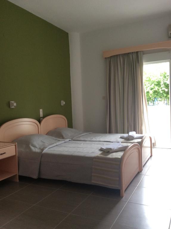 Ifigenia Hotel Skiathos Town Room photo